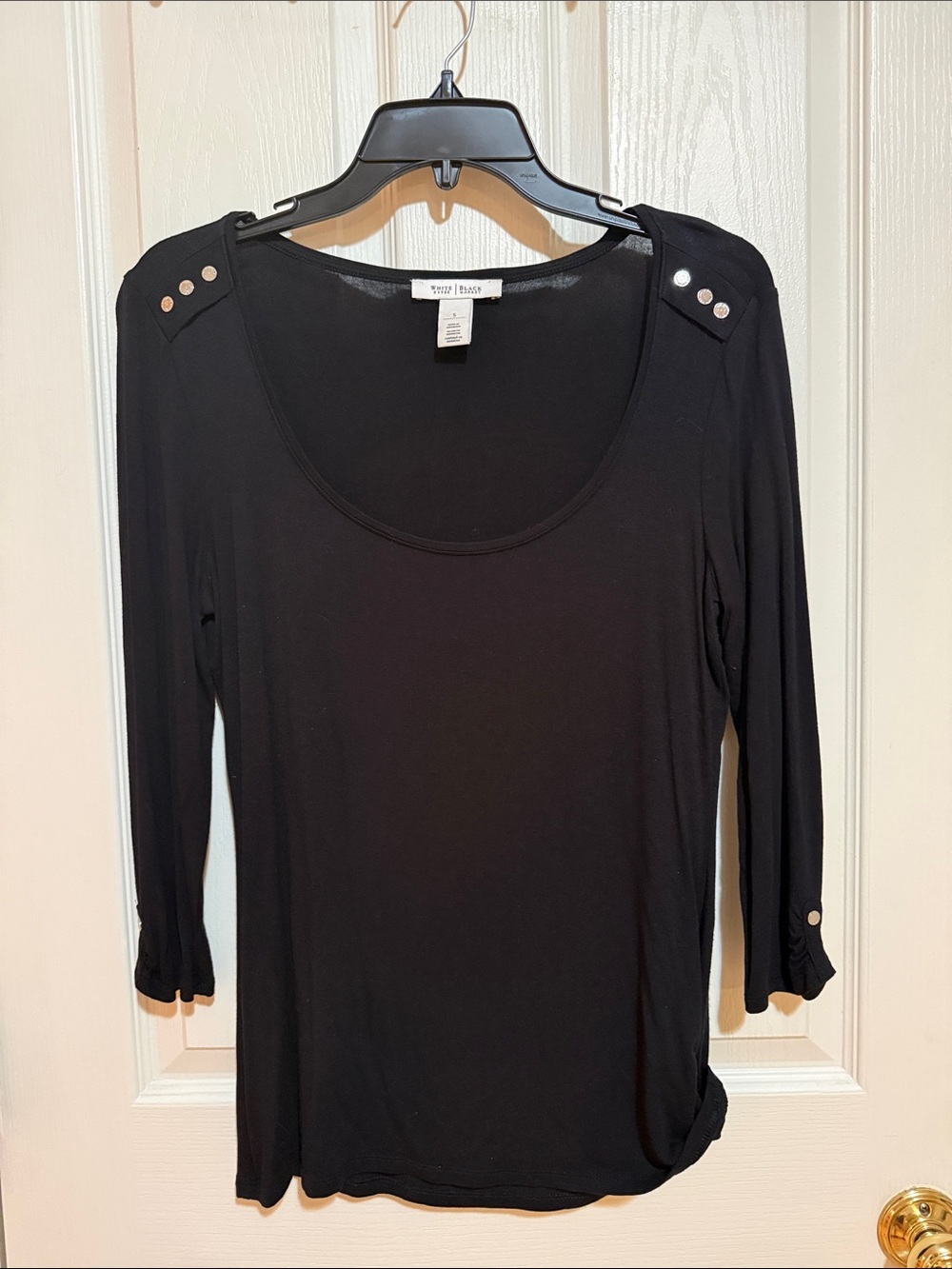 White House Black Market Black Scoop-Neck 3/4 Sleeve Top with Shoulder Buttons